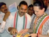 कांग्रेस अध्यक्ष माननीया श्रीमती सोनिया जी के साथ 